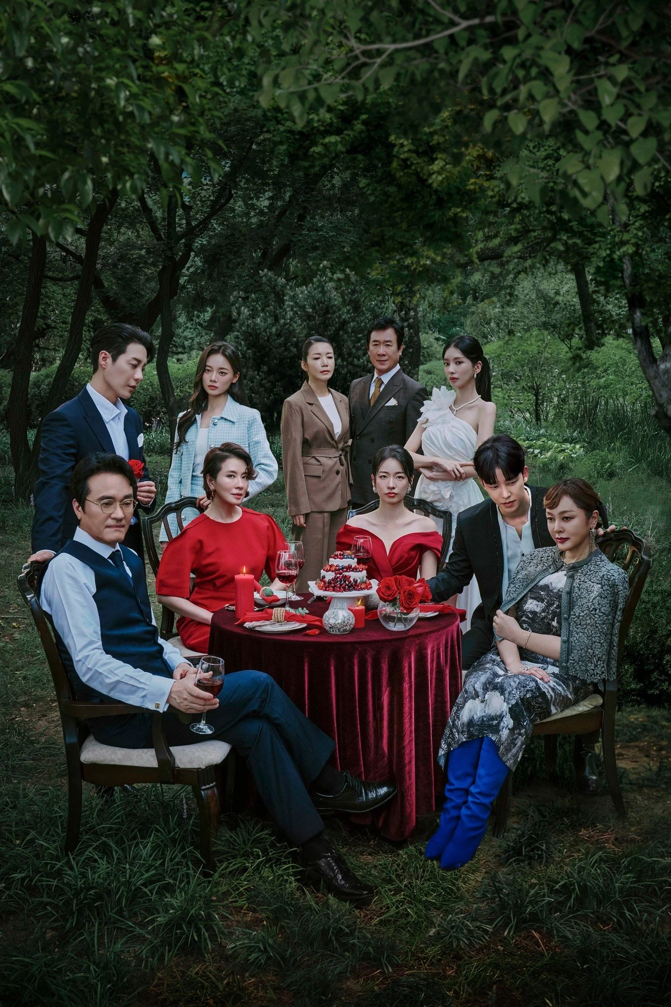 Xem phim Vòng Xoáy Giả Tạo - Full HD Vietsub